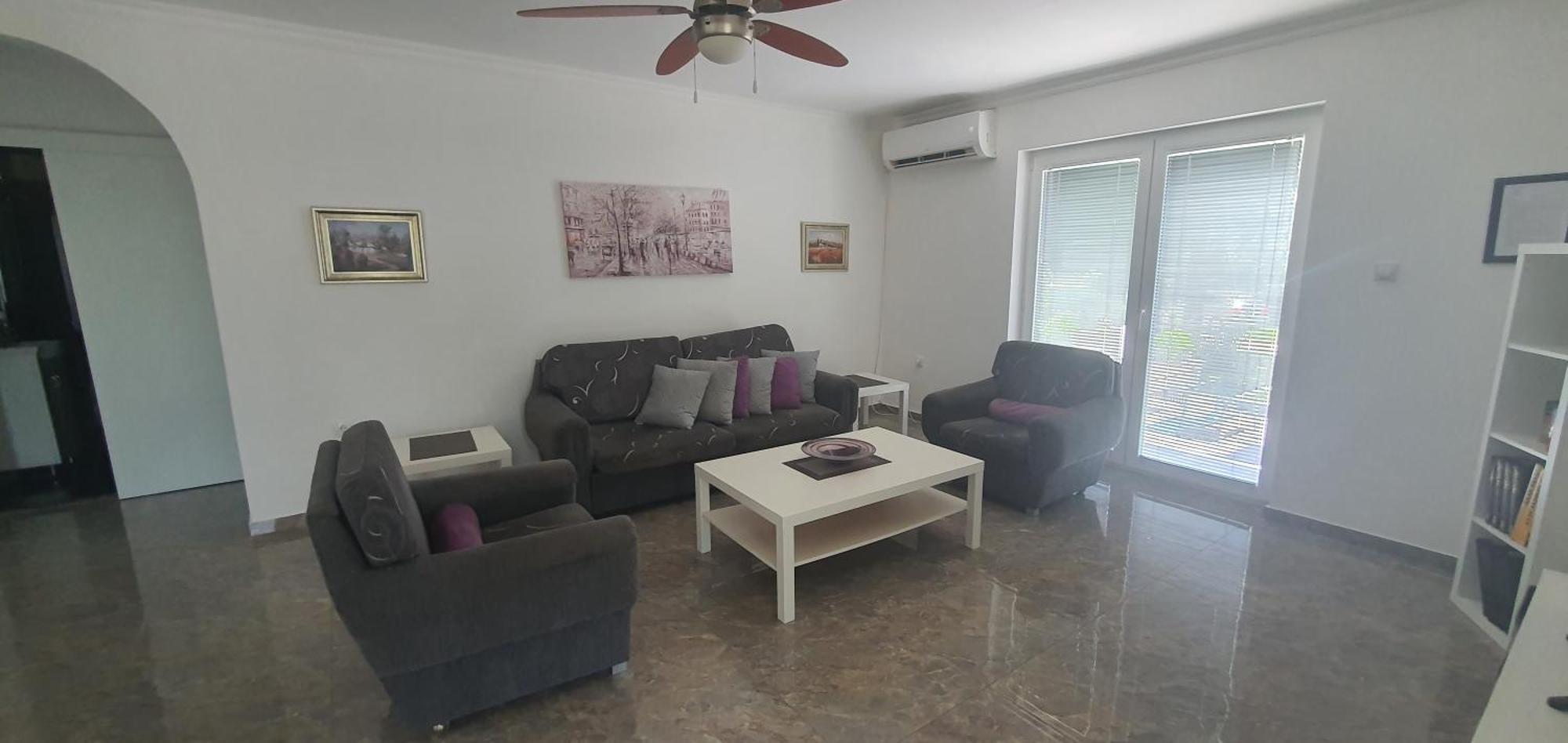 מלון Veliko Gradište Silver Rose Apartman מראה חיצוני תמונה